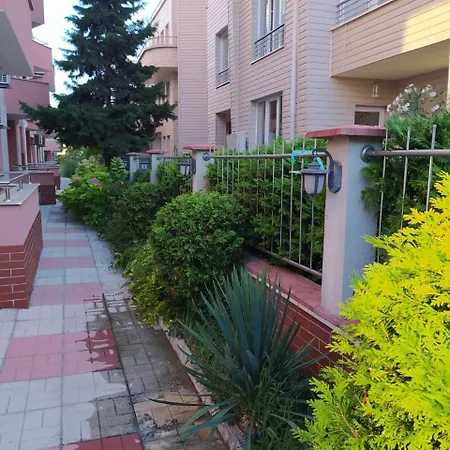 в к-се Tara Apartment *